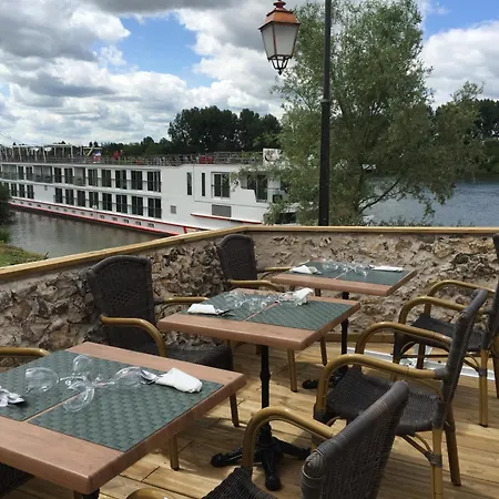 La Chaine D'or Les Andelys