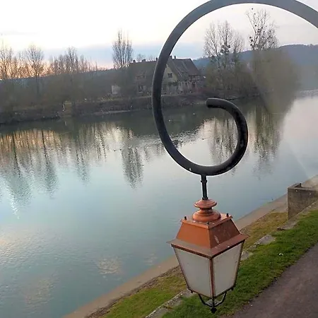 La Chaine D'or Лез-Андели