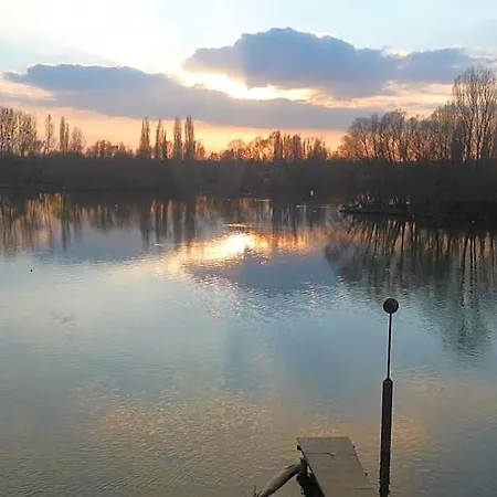 Отель La Chaine D'or